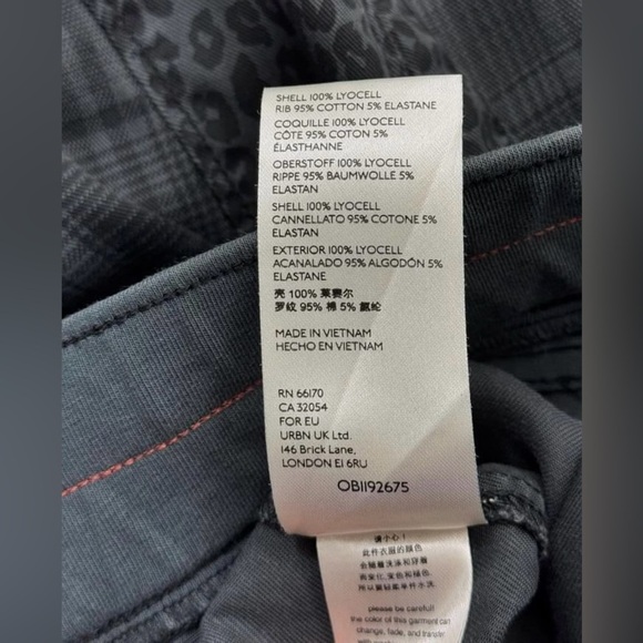 Anthropologie Nomad Joggers, Gray Plaid Leopard Print Travel Women’s Size XS - Picture 7 of 8